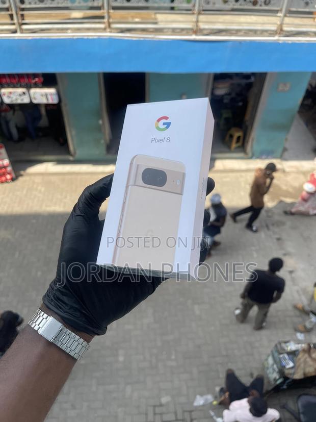 New Google Pixel 8 128 GB Gold photo 3