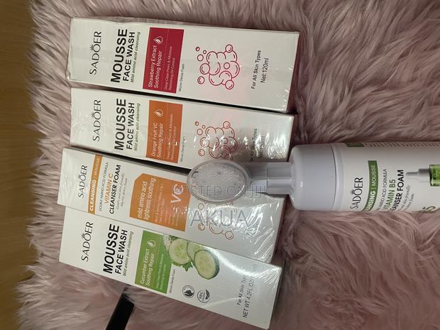 Mousse Face Wash photo 4