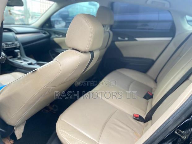 Honda Civic Touring 4dr Sedan (1.5L 4cyl) 2017 Black