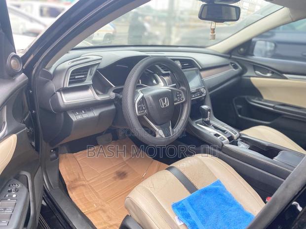 Honda Civic Touring 4dr Sedan (1.5L 4cyl) 2017 Black