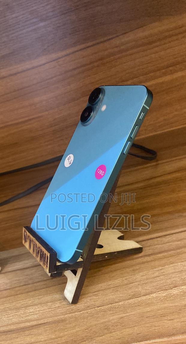 Apple iPhone XR 128 GB Blue photo 5