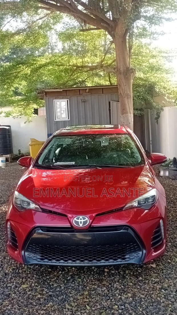 Toyota Corolla SE 4dr Sedan (1.8L 4cyl CVT) 2017 Red