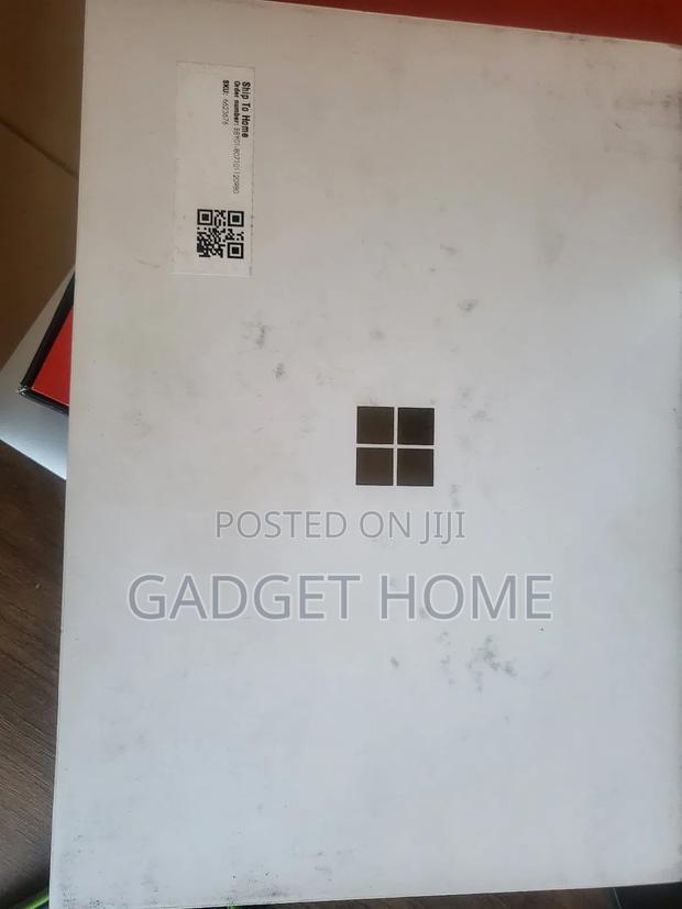 New Microsoft Surface Pro 256 GB Silver