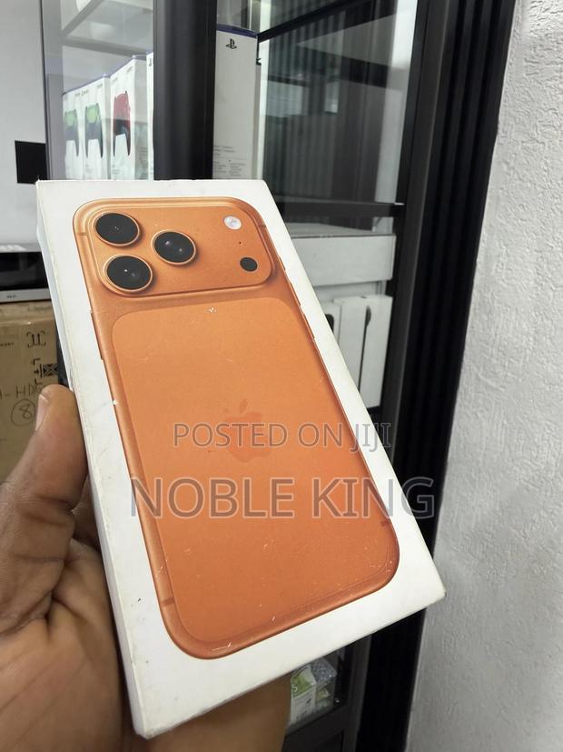 New Apple iPhone 17 Pro 1 TB Orange photo 4
