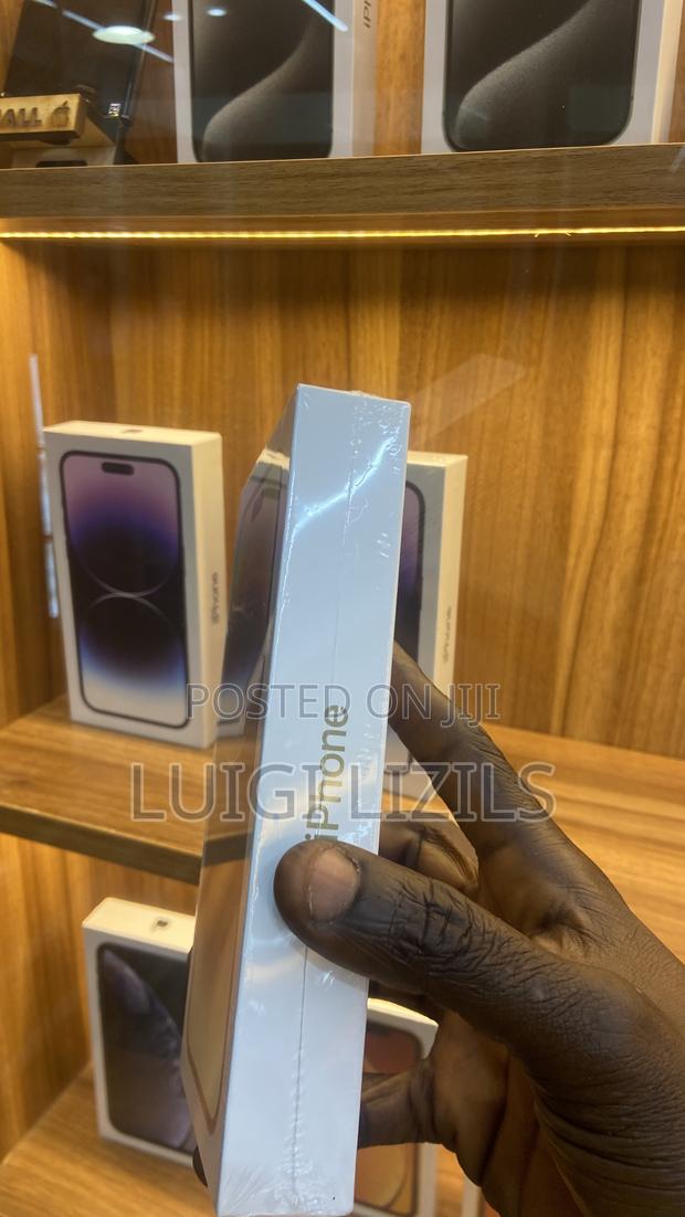 New Apple iPhone 14 Pro Max 256 GB Black photo 4
