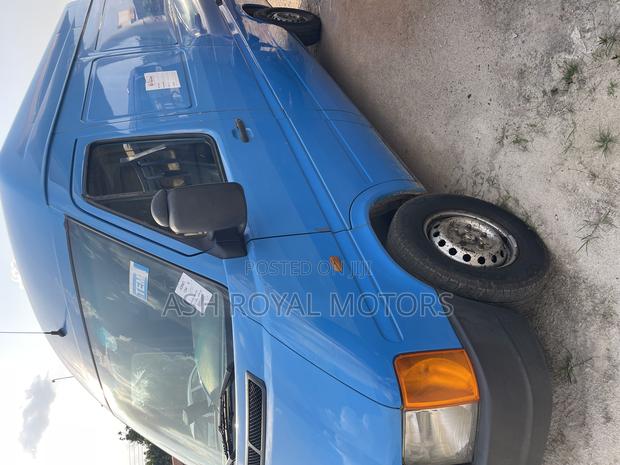 Volkswagen LT 2006 Blue