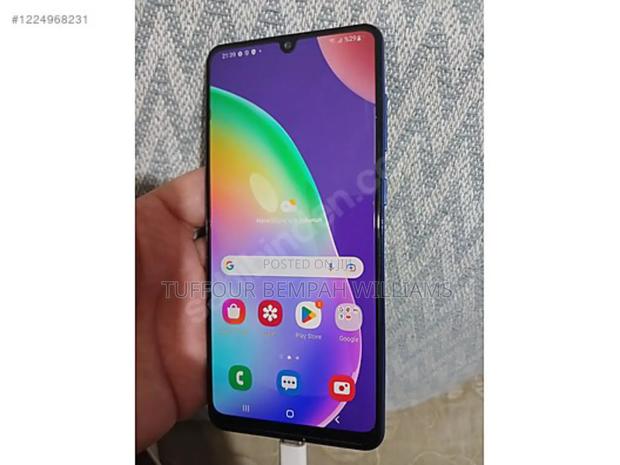 Samsung Galaxy A31 128 GB Black photo 2