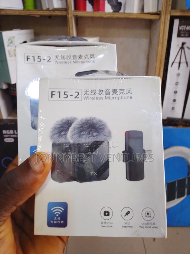 F15-2 Double Wireless Mic F15-2 Double Wireless Microphone