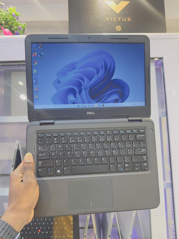 Laptop Dell Latitude 3301 4GB Intel SSD 128GB photo 7