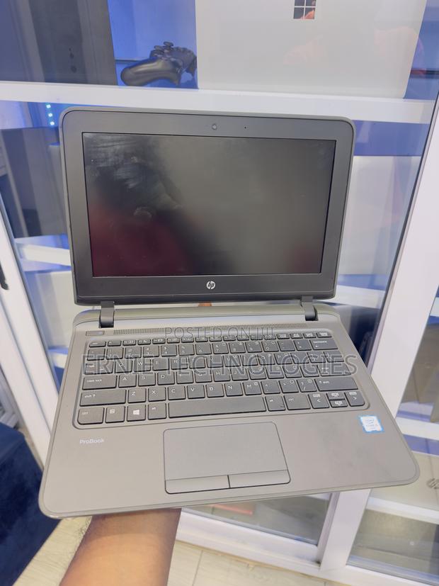 Laptop HP ProBook 11 G2 EE 4GB Intel Core i3 SSD 128GB photo 3
