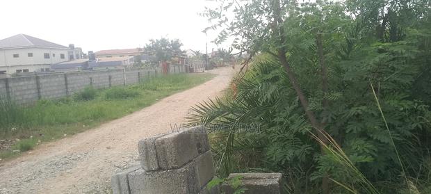 Fenced Half Plot at Old Ashongman · Photo 1
