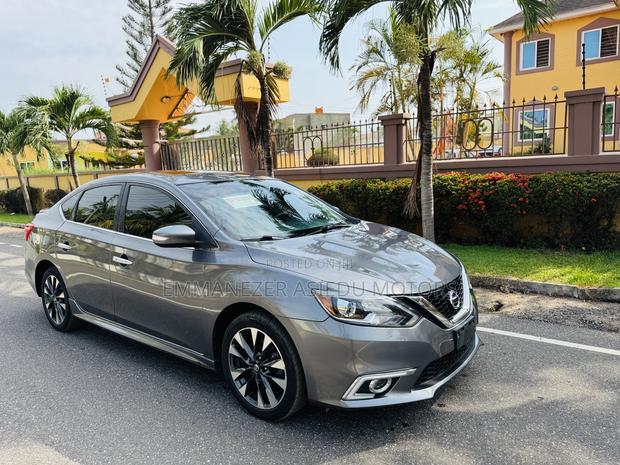 Nissan Sentra SR Turbo 2019 Gray photo 3