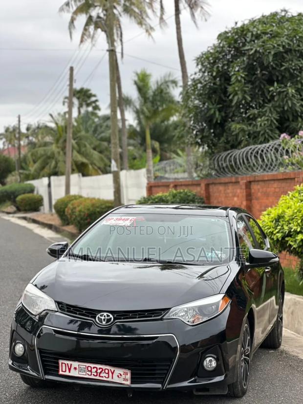 Toyota Corolla S Plus 4dr Sedan (1.8L 4cyl CVT) 2016 Black