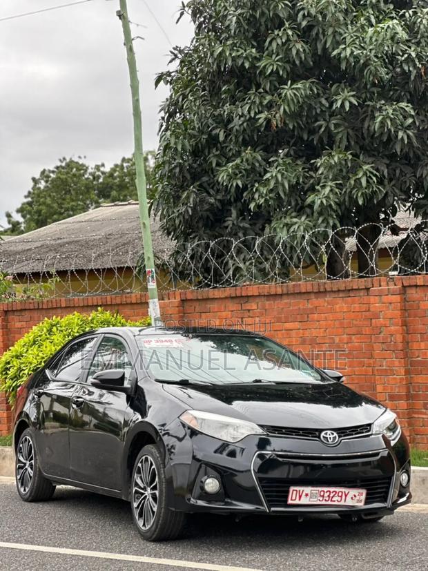 Toyota Corolla S Plus 4dr Sedan (1.8L 4cyl CVT) 2016 Black