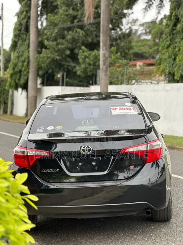 Toyota Corolla S Plus 4dr Sedan (1.8L 4cyl CVT) 2016 Black