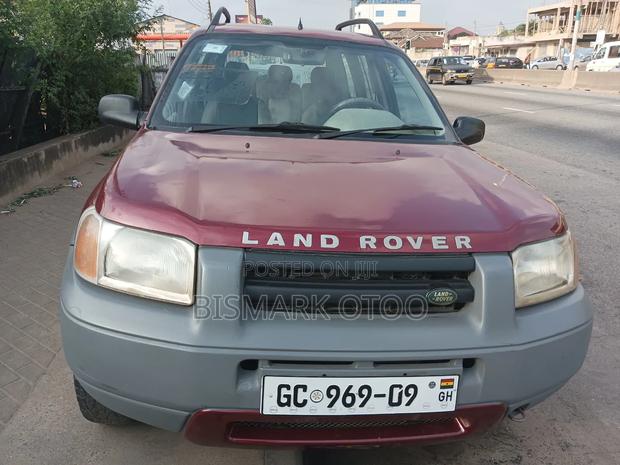 Land Rover Discovery Sport 2017 Red