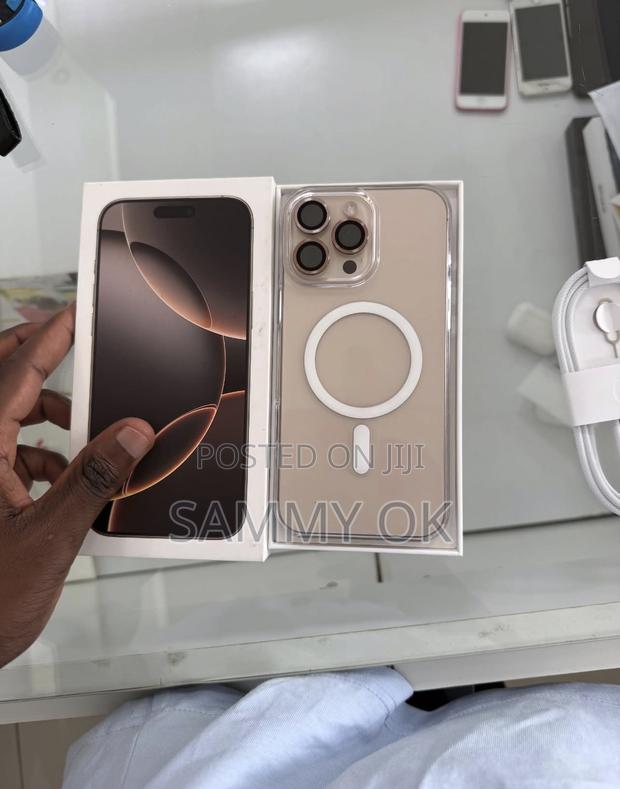Apple iPhone 16 Pro Max 256 GB Gold