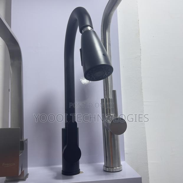 Matte Black Pullout Tap/ Faucet