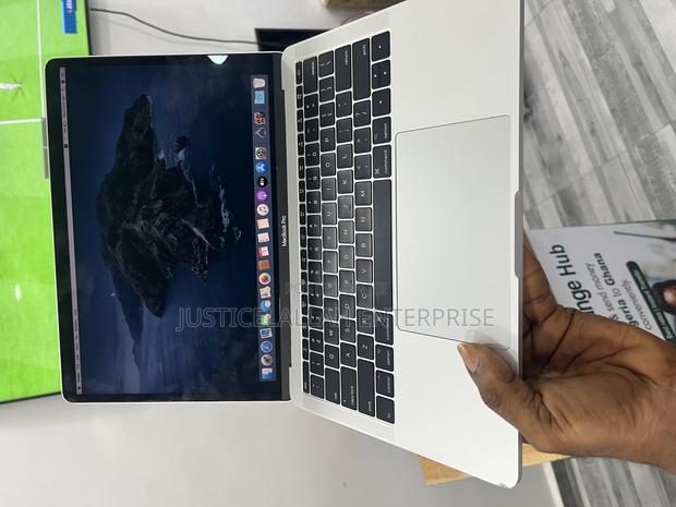 Laptop Apple MacBook Pro 8GB Intel Core I5 SSD 256GB photo 2