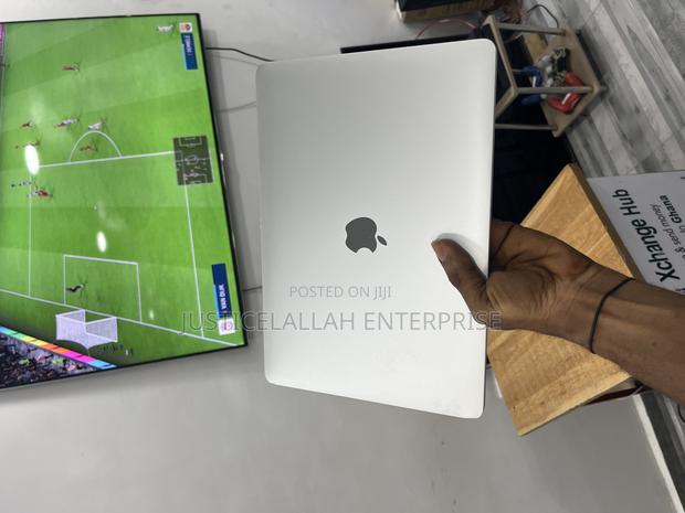 Laptop Apple MacBook Pro 8GB Intel Core I5 SSD 256GB photo 7