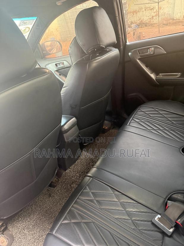 Kia Forte 2010 Black photo 6