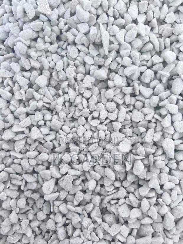 Perlite (Size 5-10mm) photo 2