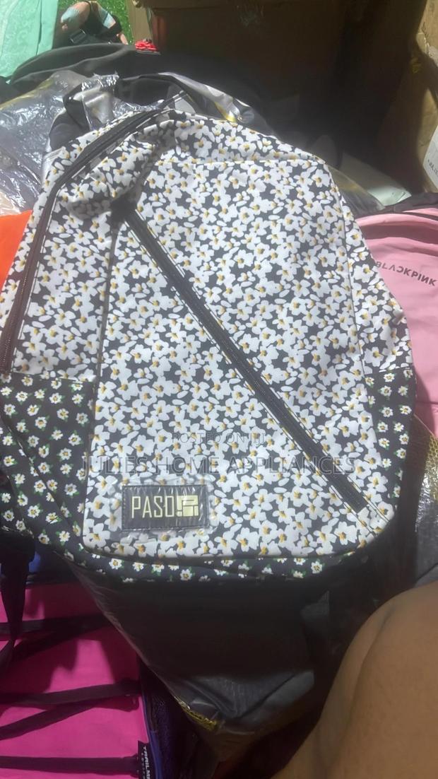 Quality Backpacks / School Bags photo 3