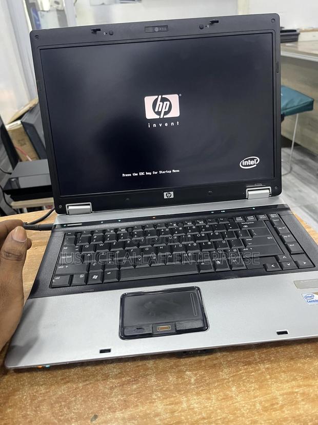 Laptop HP 4GB Intel HDD 128GB photo 2