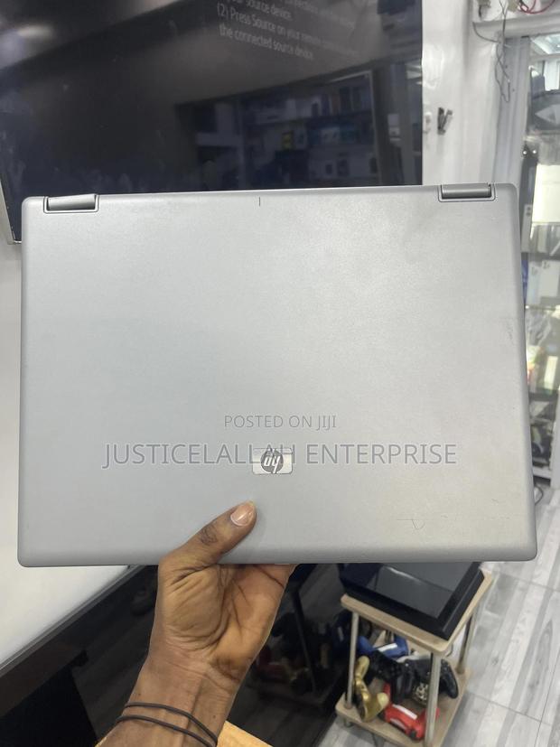 Laptop HP 4GB Intel HDD 128GB photo 10