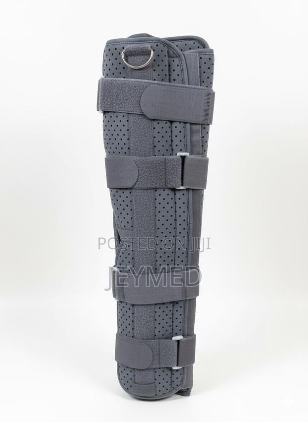 Knee Immobiliser · Photo 4