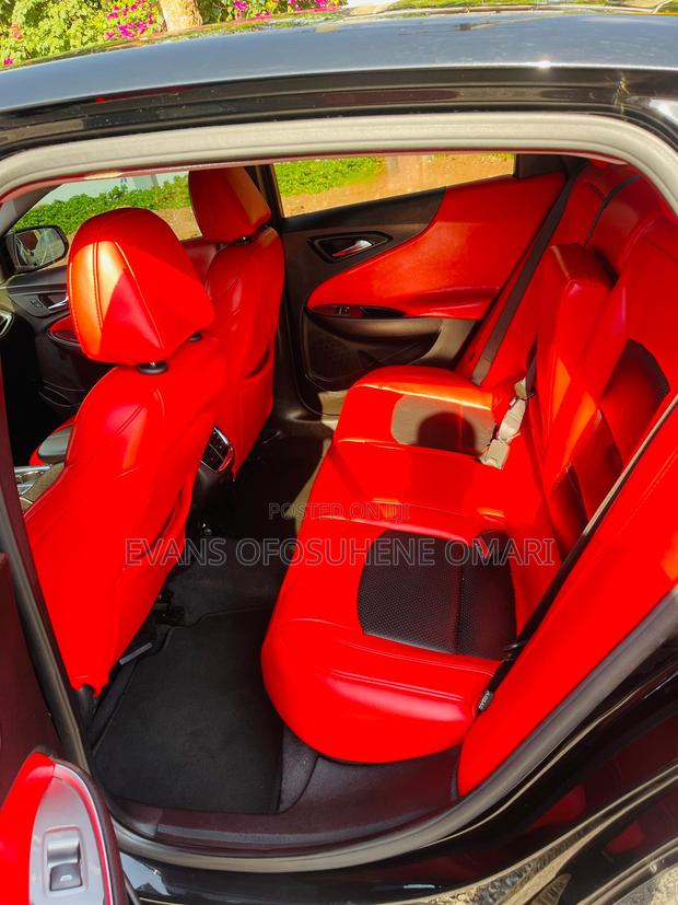 Chevrolet Malibu 2021 Black