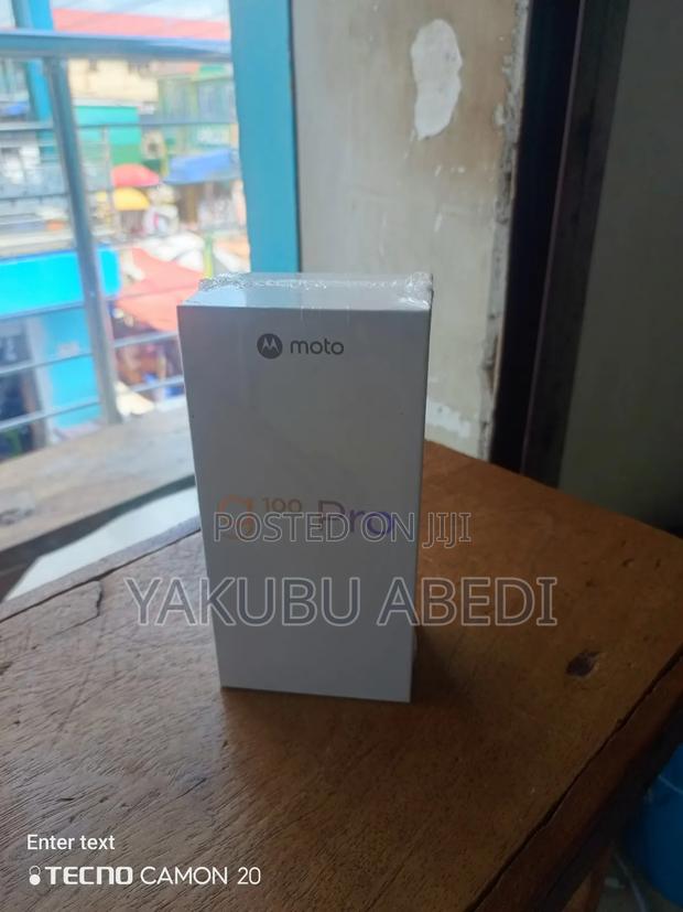 New Motorola Moto G100 256 GB Black photo 2