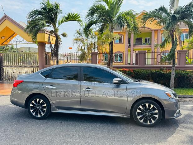 Nissan Sentra SR Turbo 2019 Silver