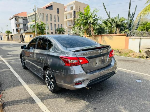 Nissan Sentra SR Turbo 2019 Silver