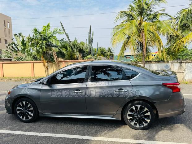 Nissan Sentra SR Turbo 2019 Silver