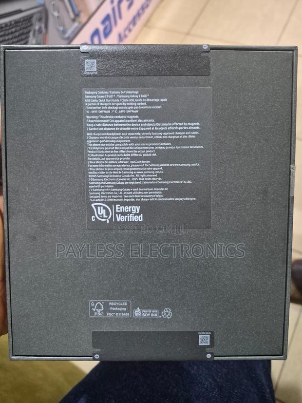 New Samsung Galaxy Z Fold7 256 GB Blue photo 2