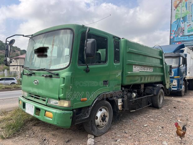 Hyundai Gold 4.5ton 2010 Green