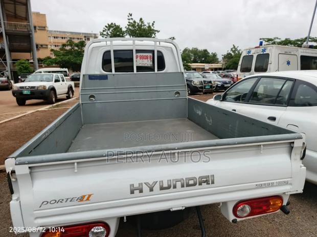 2015 Hyundai Porter Ii Gold photo 5