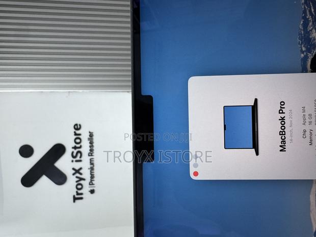 Laptop Apple MacBook Pro 2024 M4 14-Inch 16GB Apple M4 SSD 512GB