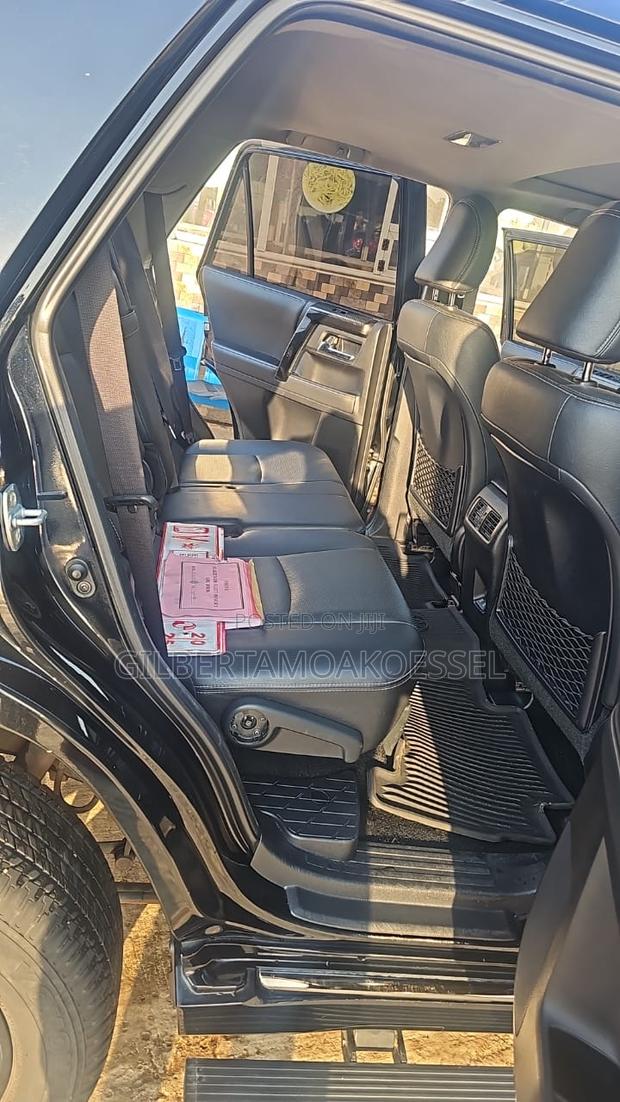 Toyota 4-Runner Limited 2021 Black