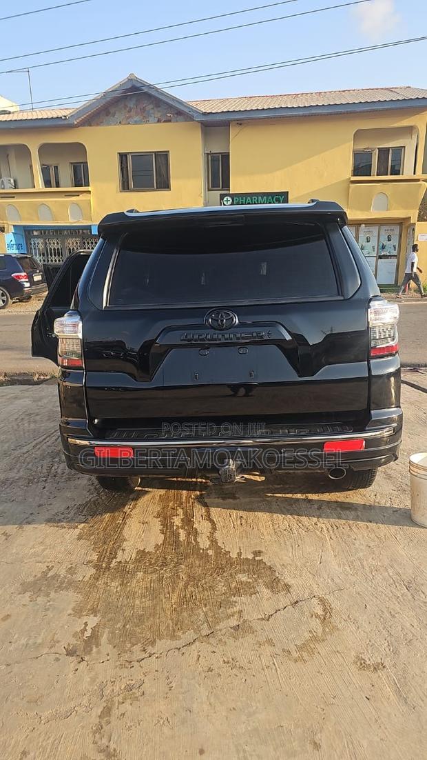 Toyota 4-Runner Limited 2021 Black