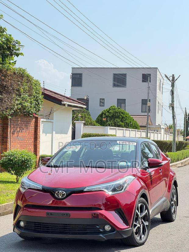 Toyota C-HR 2018 Red