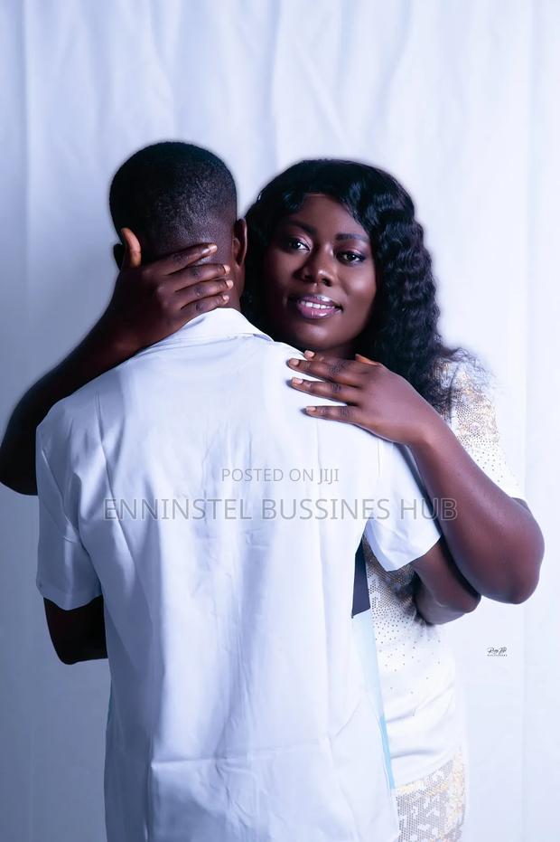 Pre-Wedding Photoshoot – Romantic Couple Photography – Obuasi photo 2