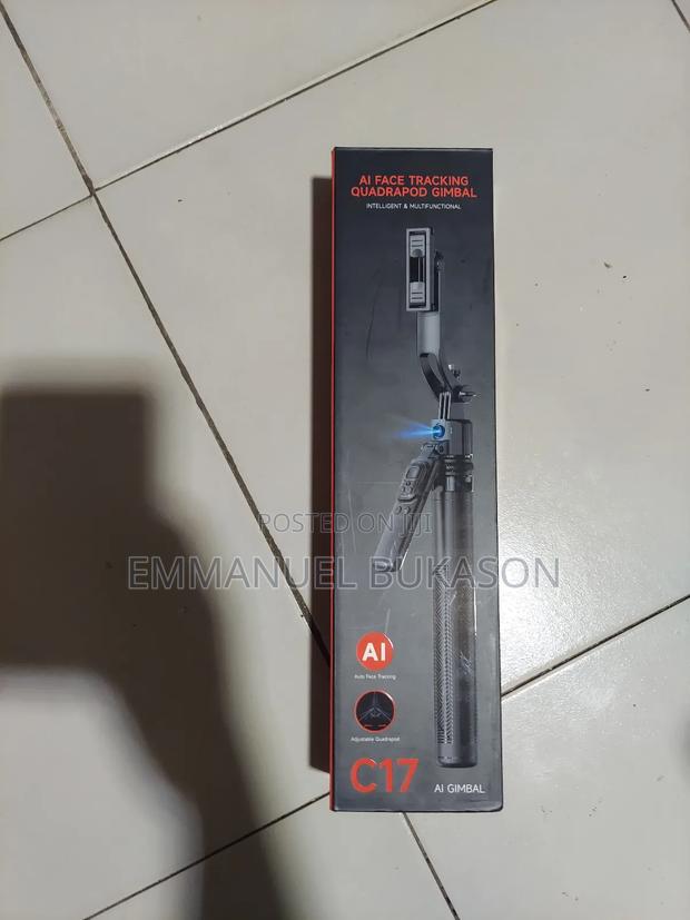 C17 Ai 360 Selfie Stick And Tripod photo 2