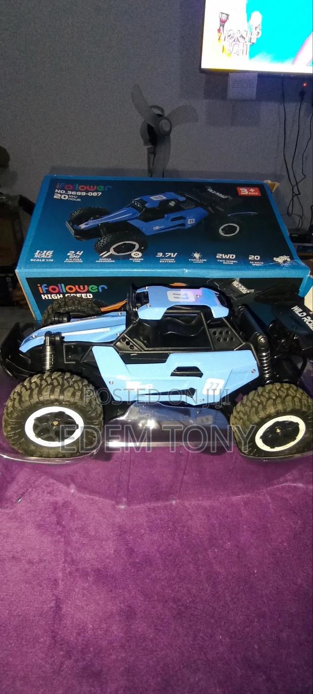 New - Ifollower Remote Control Drift Monster Truck / Car All Terrains photo 3