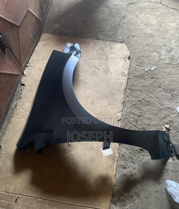 Corolla 2014,2015,2016,2017,2018 Fender Pair
