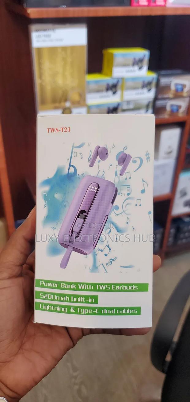 Mini Powerbank With TWS Earbud