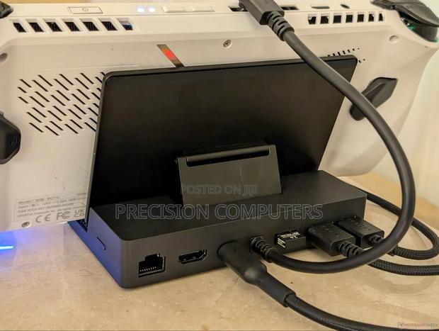 Razer Handheld Docking Station Chroma (Steam Deck,Rog Ally,Switch) photo 3
