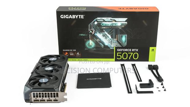 Gigabyte Gaming Oc RTX 5070 12gb photo 3