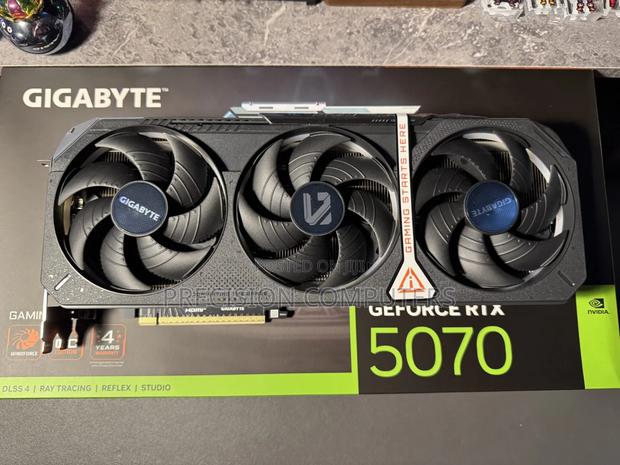 Gigabyte Gaming Oc RTX 5070 12gb photo 4